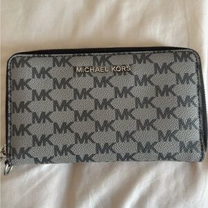 Michael Kors Monogram Wallet - Black and Gray